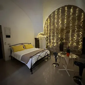 Domus Partenope Centro Storico Hébergement de vacances
