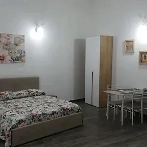 Appartamento Like At 2023