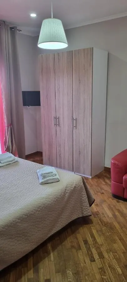 Apartment Home Mery Neapel
